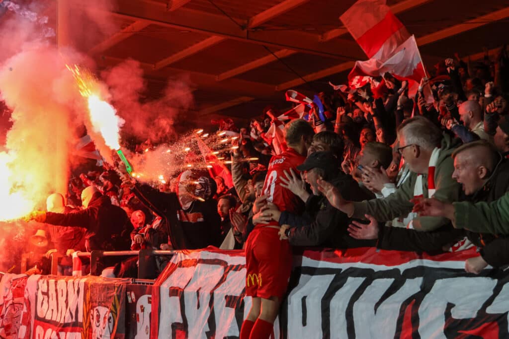 Fotballbilder 2024/25. Sportsjournalistikk og idrett.