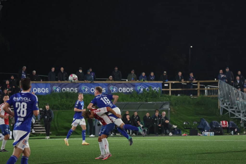 Fotballbilder 2024/25. Sportsjournalistikk og idrett.