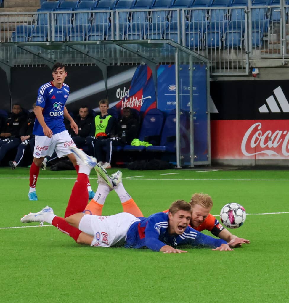 Fotballbilder 2024/25. Sportsjournalistikk og idrett.