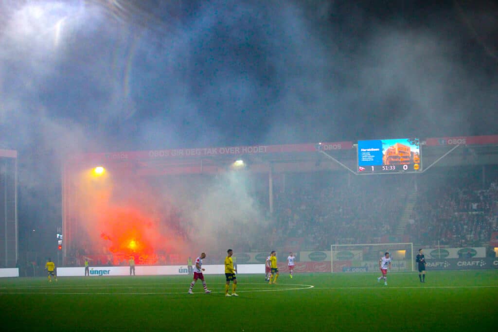 Fotballbilder 2024/25. Sportsjournalistikk og idrett.